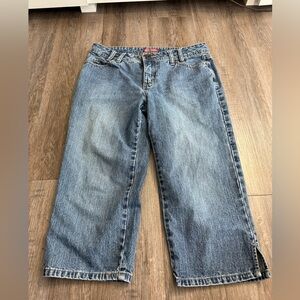 Y2K Faded Glory Denim Capris Mid Rise Baggy Cropped Jeans Skater 90s